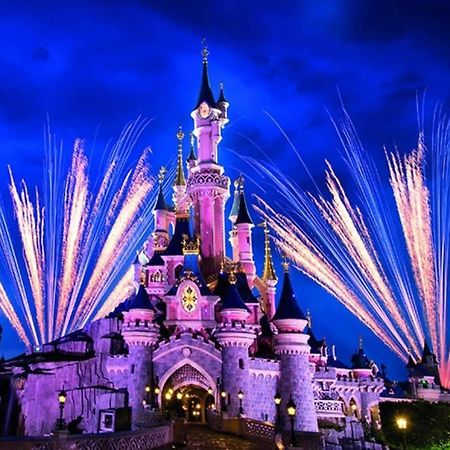 Luxury brand new art déco Disneyland Chalifert Extérieur photo